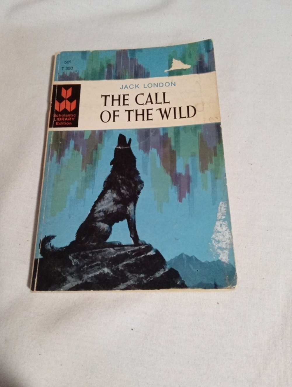 Scholastic Blue and Black The Call of the Wild Paperback